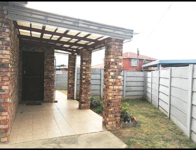 3 BEDROOM HOUSE RENTED IN RETIEF